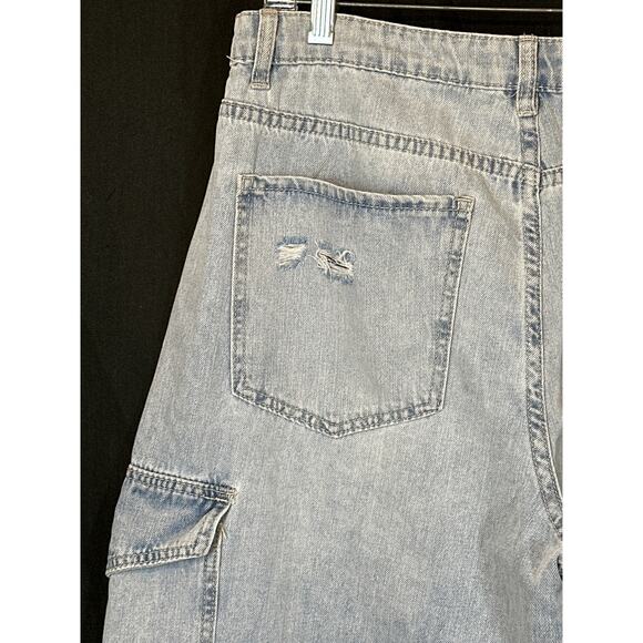 INDIGO REIN NWT Jeans  Sz 15 Distressed Lt Denim Cargo Wide Leg Skater Fit - Picture 7 of 12